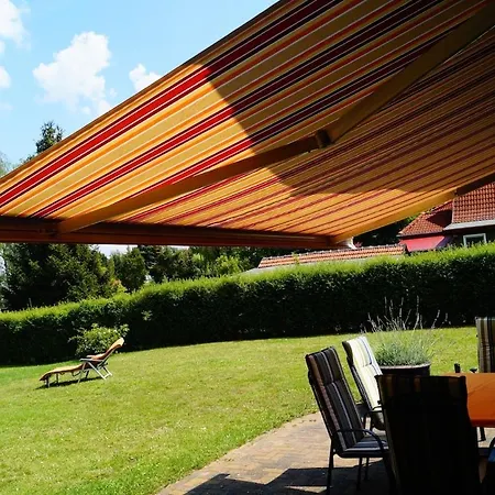 Ferienhaeuschen Direkt Am Wasser Inklusive 2 Boote Berlín