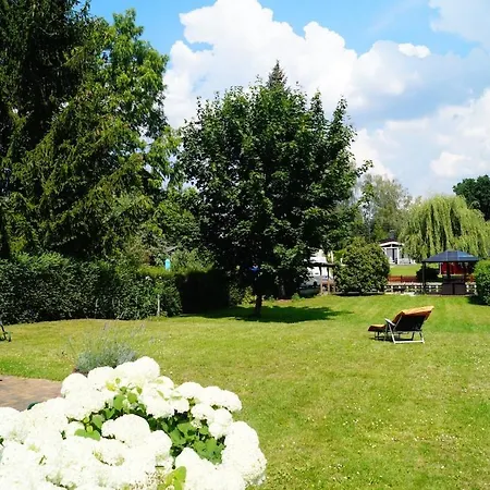 Ferienhaeuschen Direkt Am Wasser Inklusive 2 Boote Σπίτι διακοπών