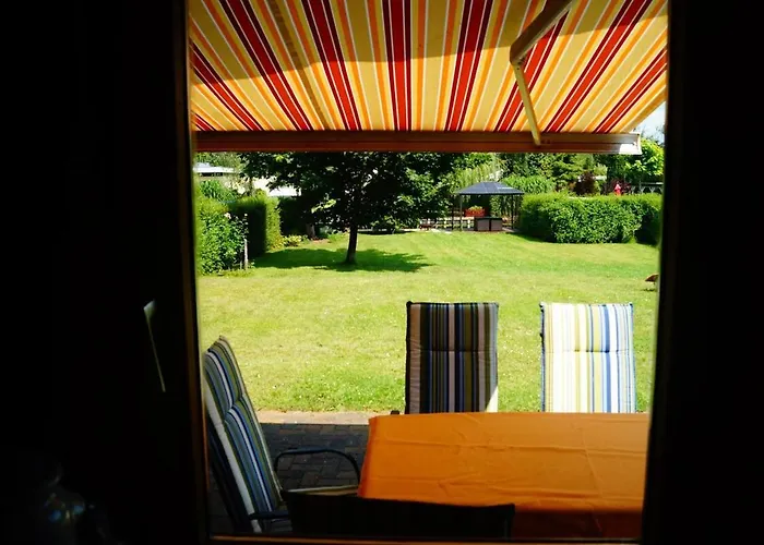 Ferienhaeuschen Direkt Am Wasser Inklusive 2 Boote Casa de Férias *