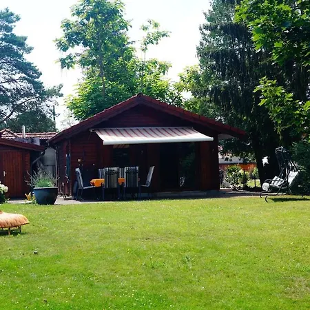Ferienhaeuschen Direkt Am Wasser Inklusive 2 Boote *