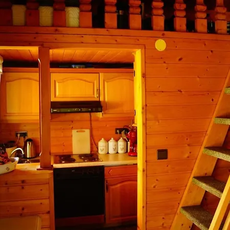 Ferienhaeuschen Direkt Am Wasser Inklusive 2 Boote Берлин