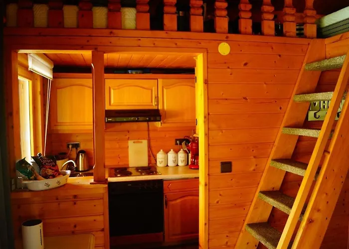 Ferienhaeuschen Direkt Am Wasser Inklusive 2 Boote ברלין